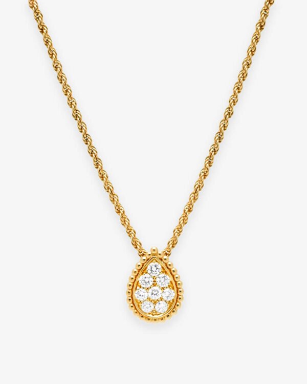 Lustrous Red Pearl Necklace